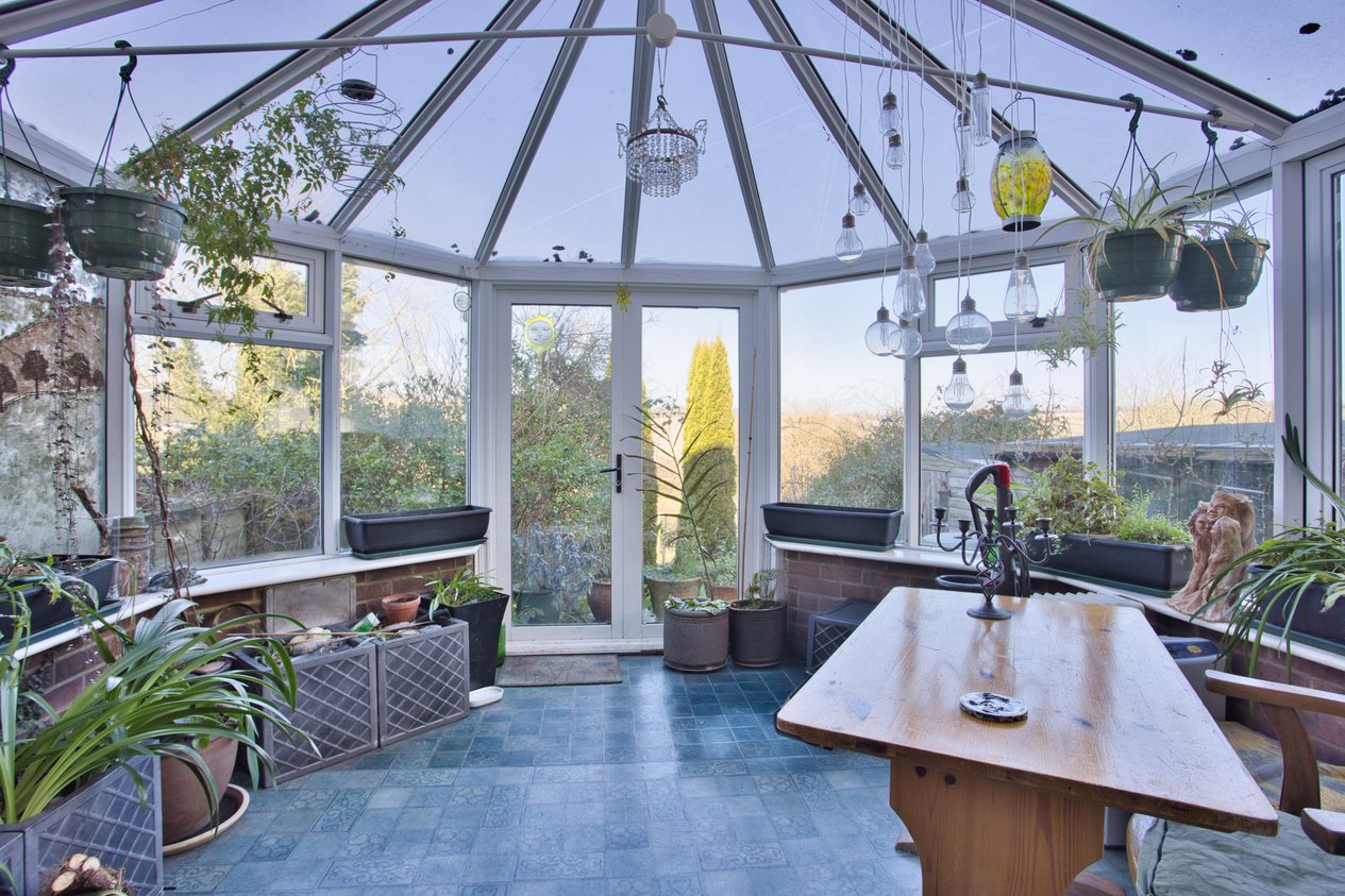 Properties For Sale in Brady Road Folkestone