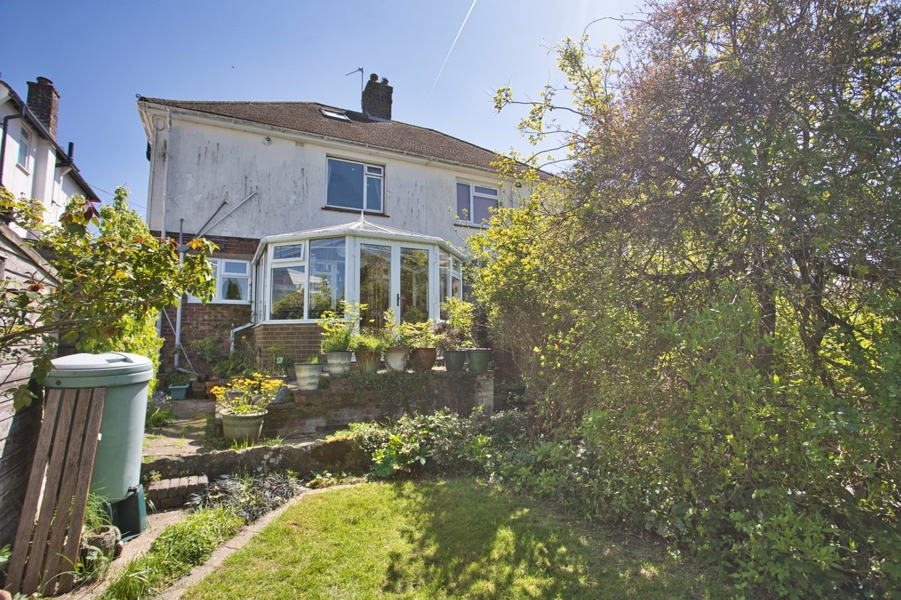 Properties For Sale in Brady Road Folkestone