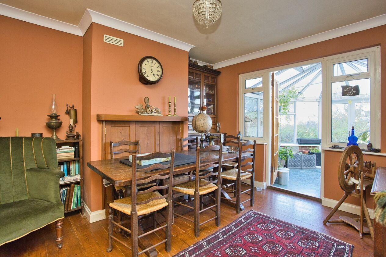 Properties For Sale in Brady Road  Lyminge