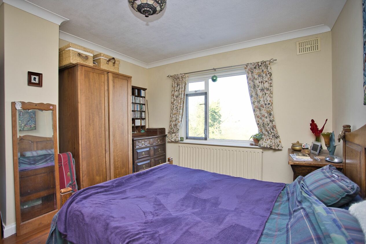 Properties For Sale in Brady Road  Lyminge