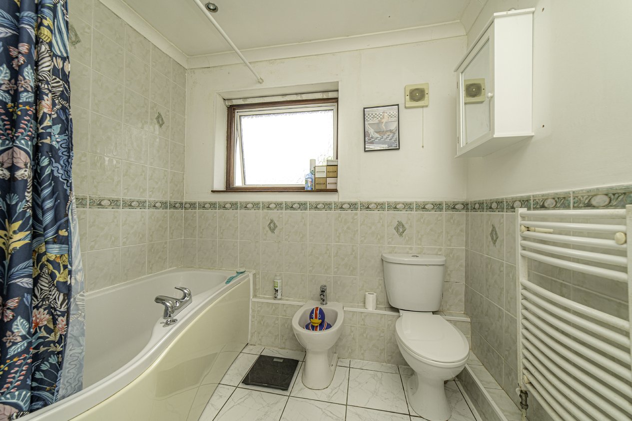 Properties Sold in Bramley Avenue Canterbury