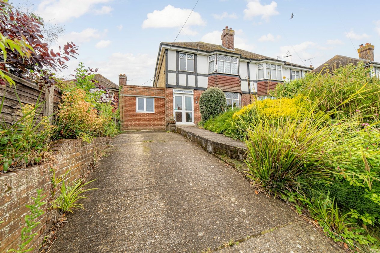 Properties For Sale in Bramley Avenue  Canterbury