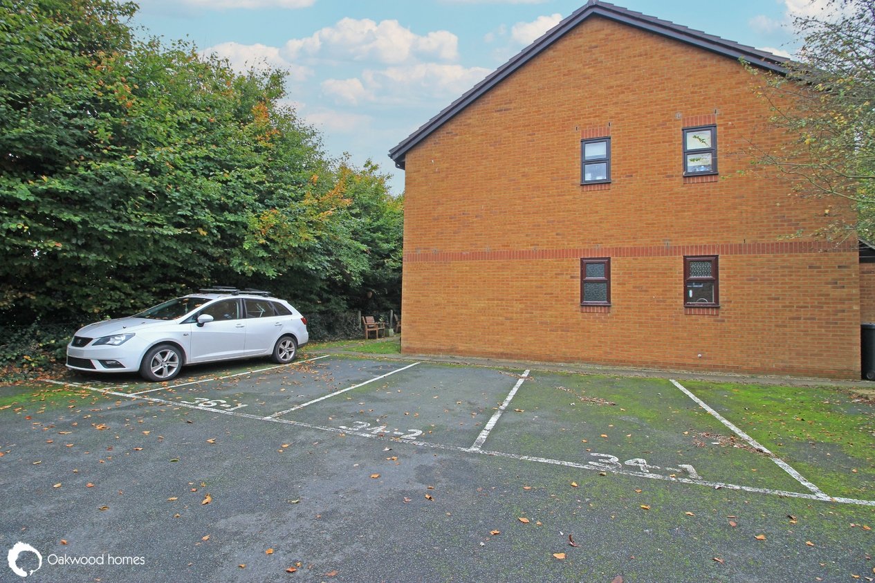 Properties For Sale in Brandon Way 