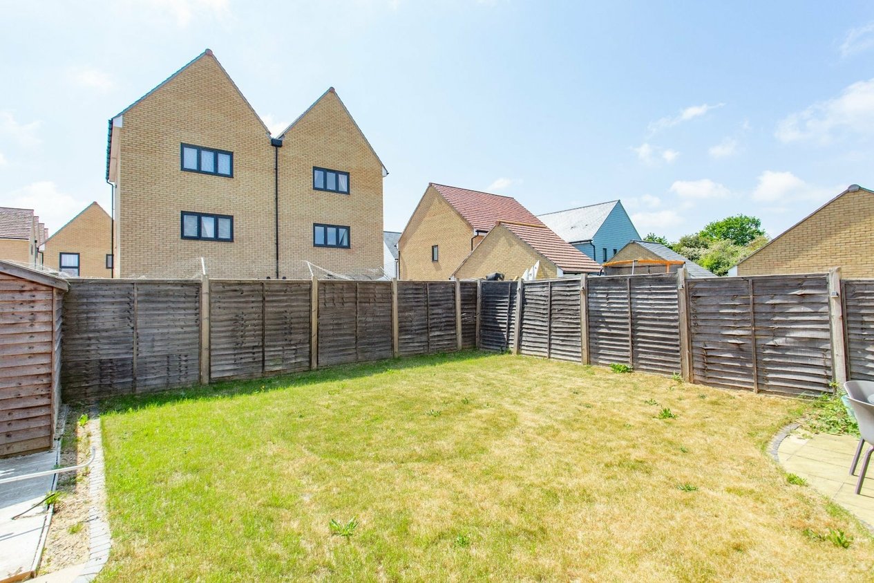Properties For Sale in Breeze Meadow Faversham