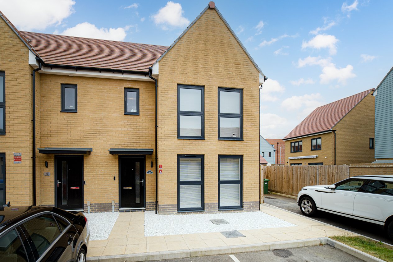 Properties For Sale in Brickearth Mews Faversham