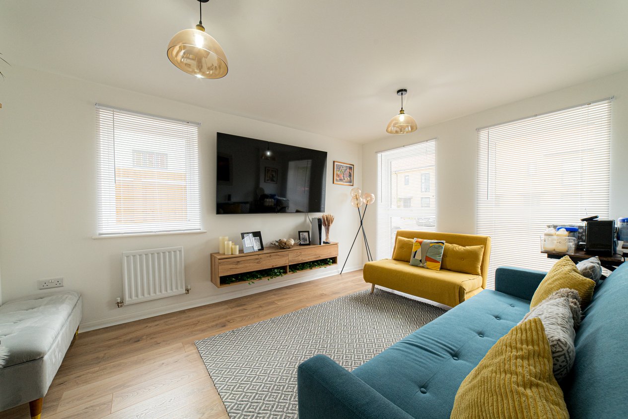 Properties For Sale in Brickearth Mews Faversham