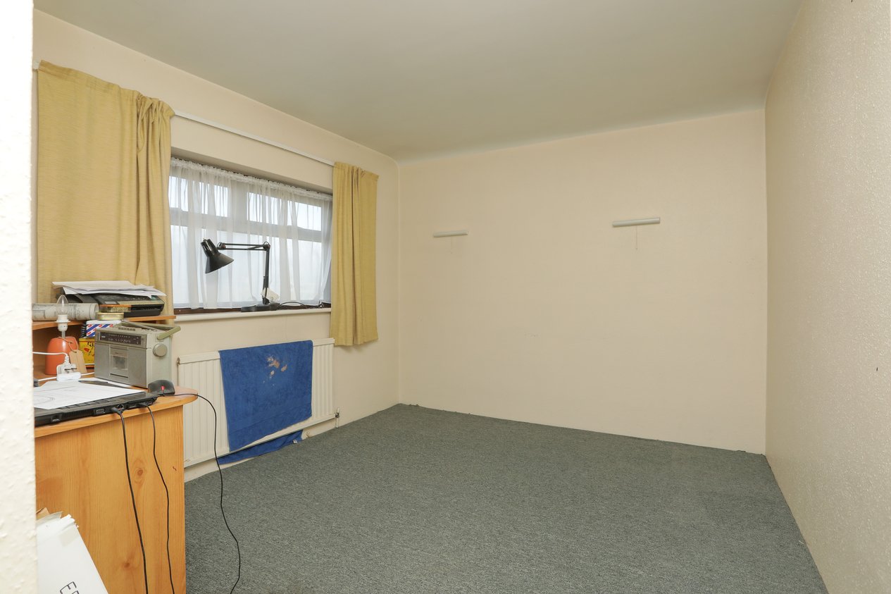 Properties Under Offer in Bridge Road Margate
