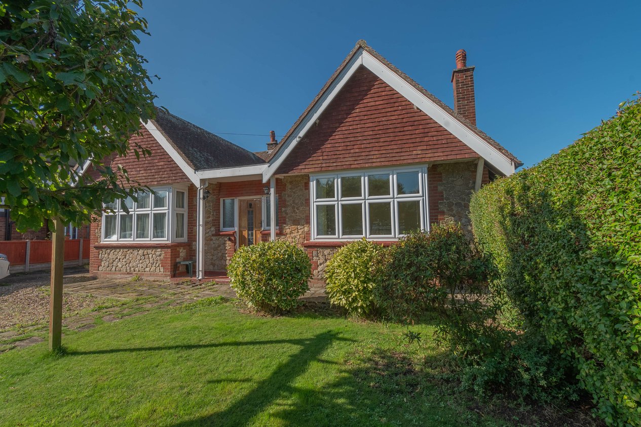 Properties Under Offer in Bridge Road Margate