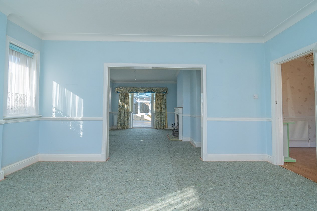 Properties Under Offer in Bridge Road Margate