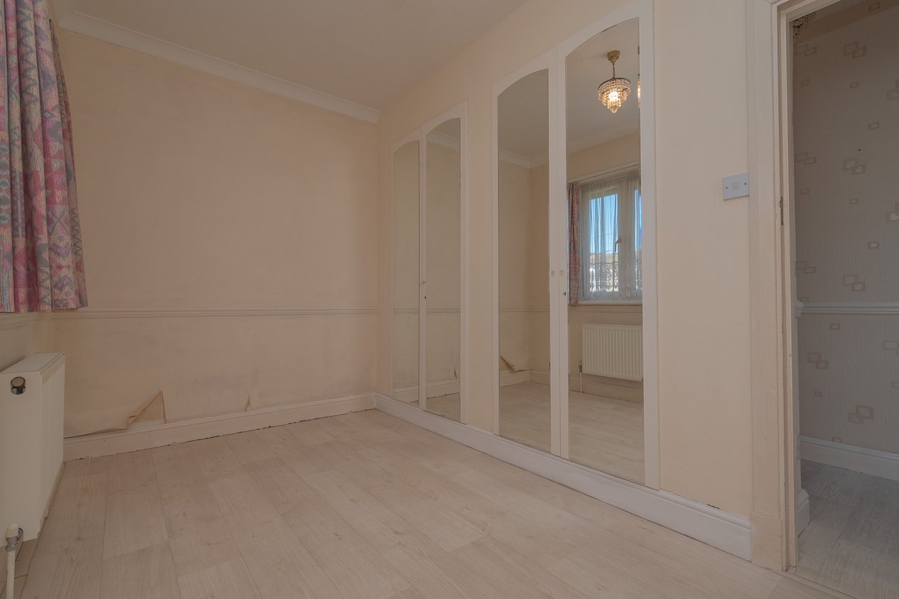 Properties Under Offer in Bridge Road Margate