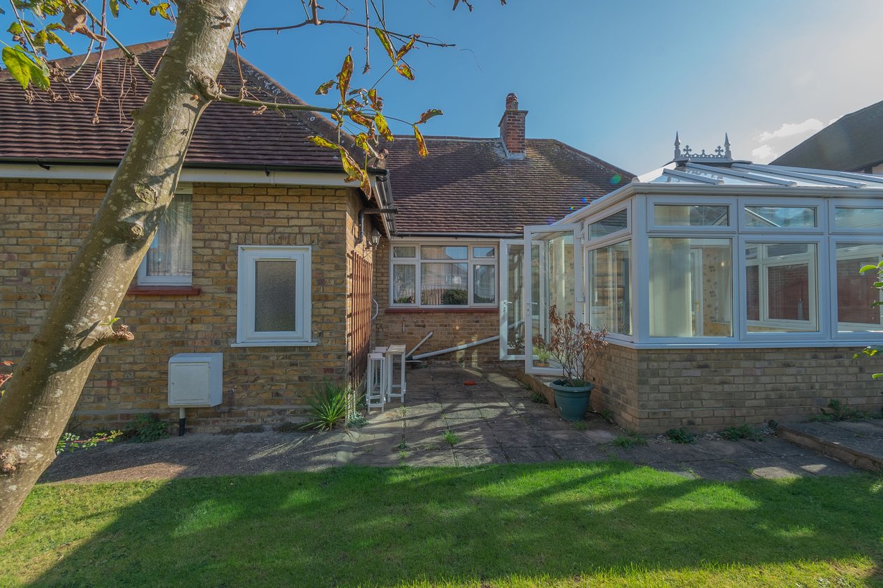 Properties Under Offer in Bridge Road Margate