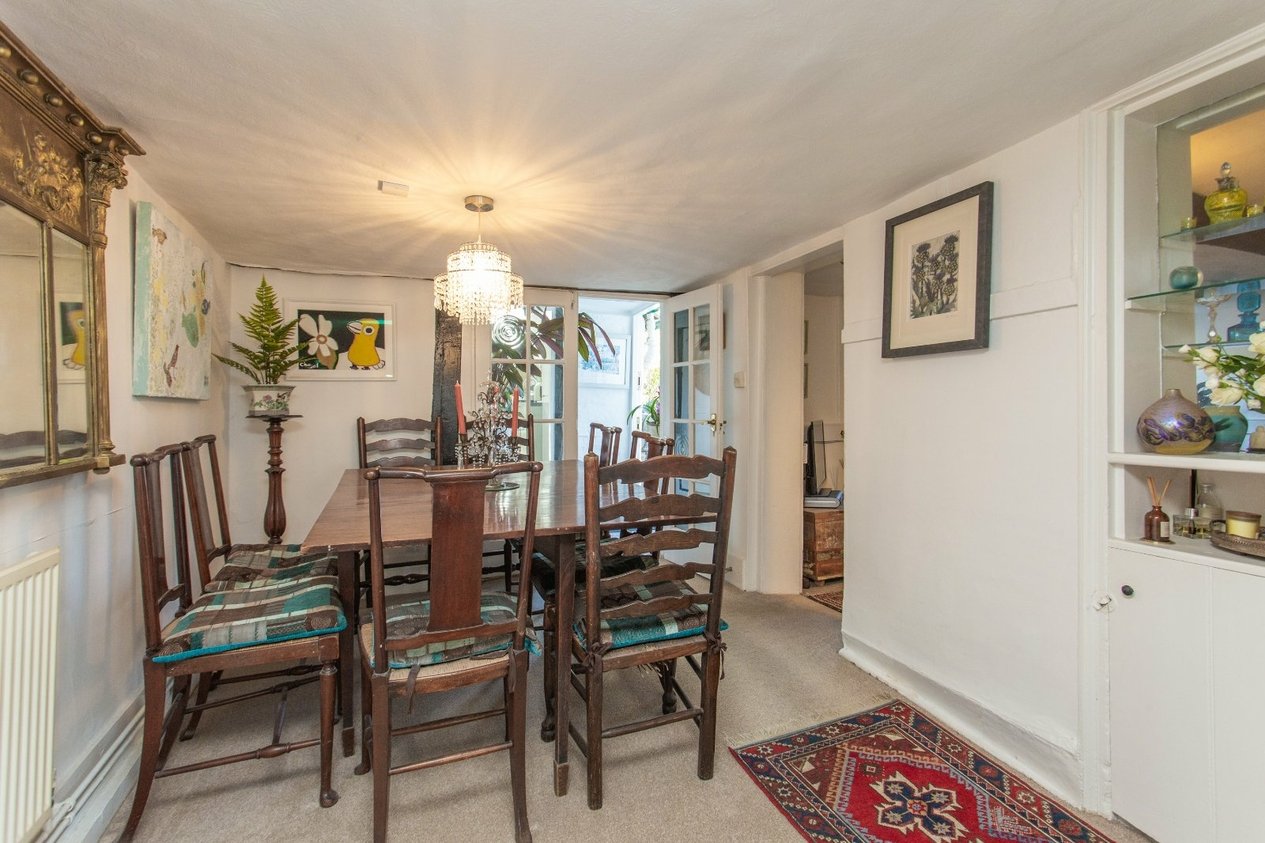 Properties For Sale in Broad Street Canterbury