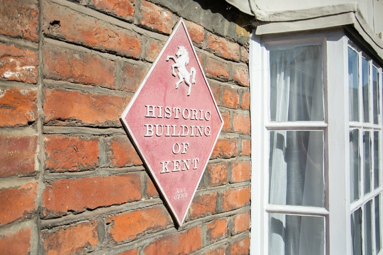 Properties For Sale in Broad Street Canterbury