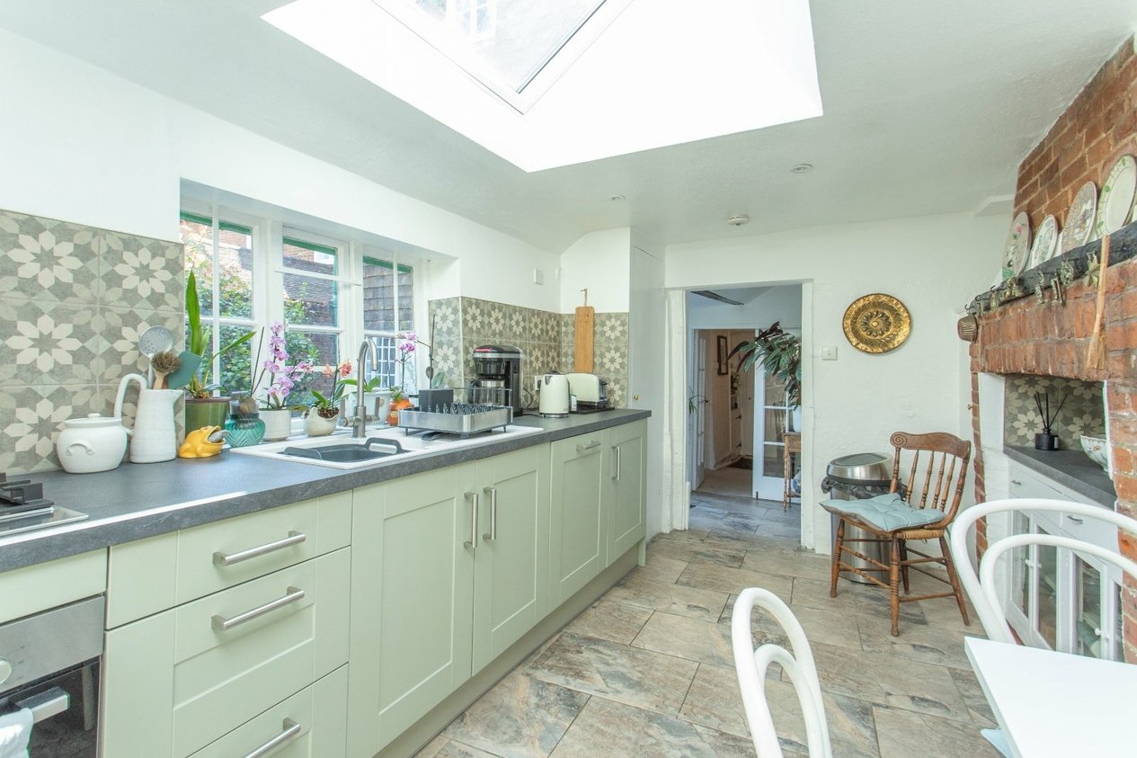 Properties For Sale in Broad Street Canterbury