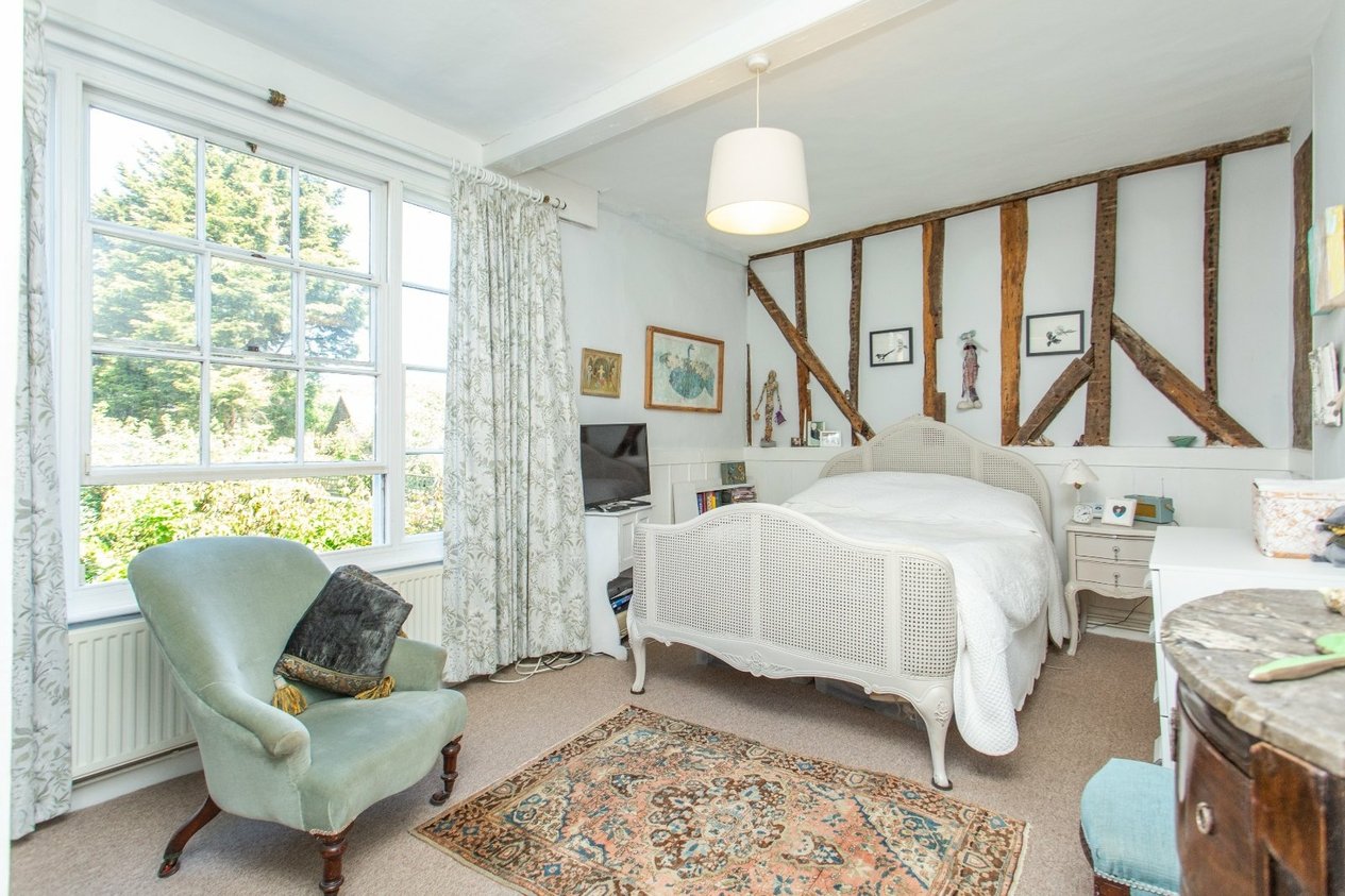 Properties For Sale in Broad Street Canterbury