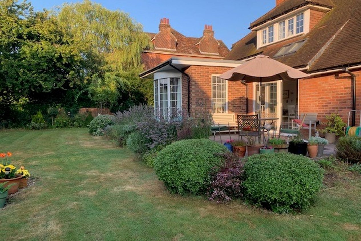 Properties For Sale in Broadfield Road  Folkestone