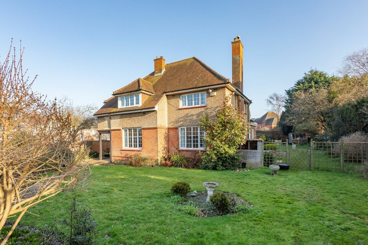 Properties For Sale in Broadfield Road  Folkestone