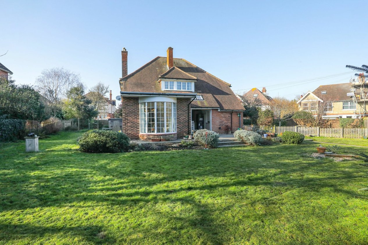 Properties For Sale in Broadfield Road  Folkestone