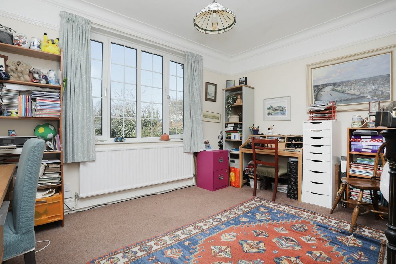 Properties For Sale in Broadfield Road  Folkestone