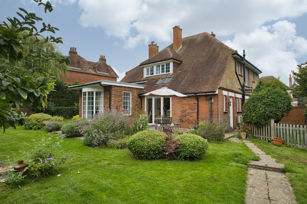 Properties For Sale in Broadfield Road Folkestone
