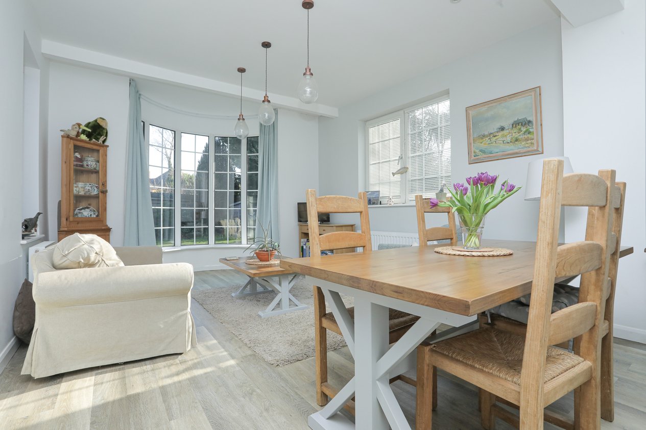Properties For Sale in Broadfield Road Folkestone