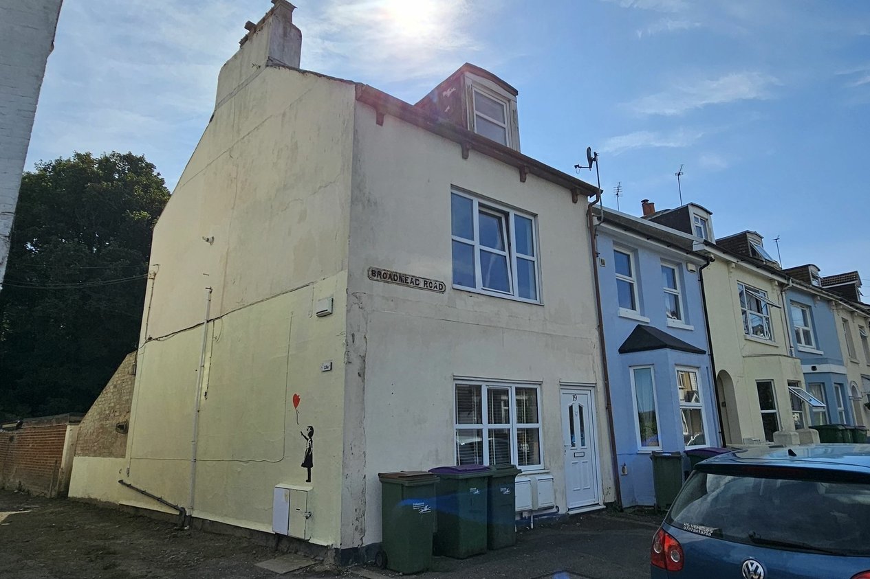 Properties For Sale in Broadmead Road  Folkestone