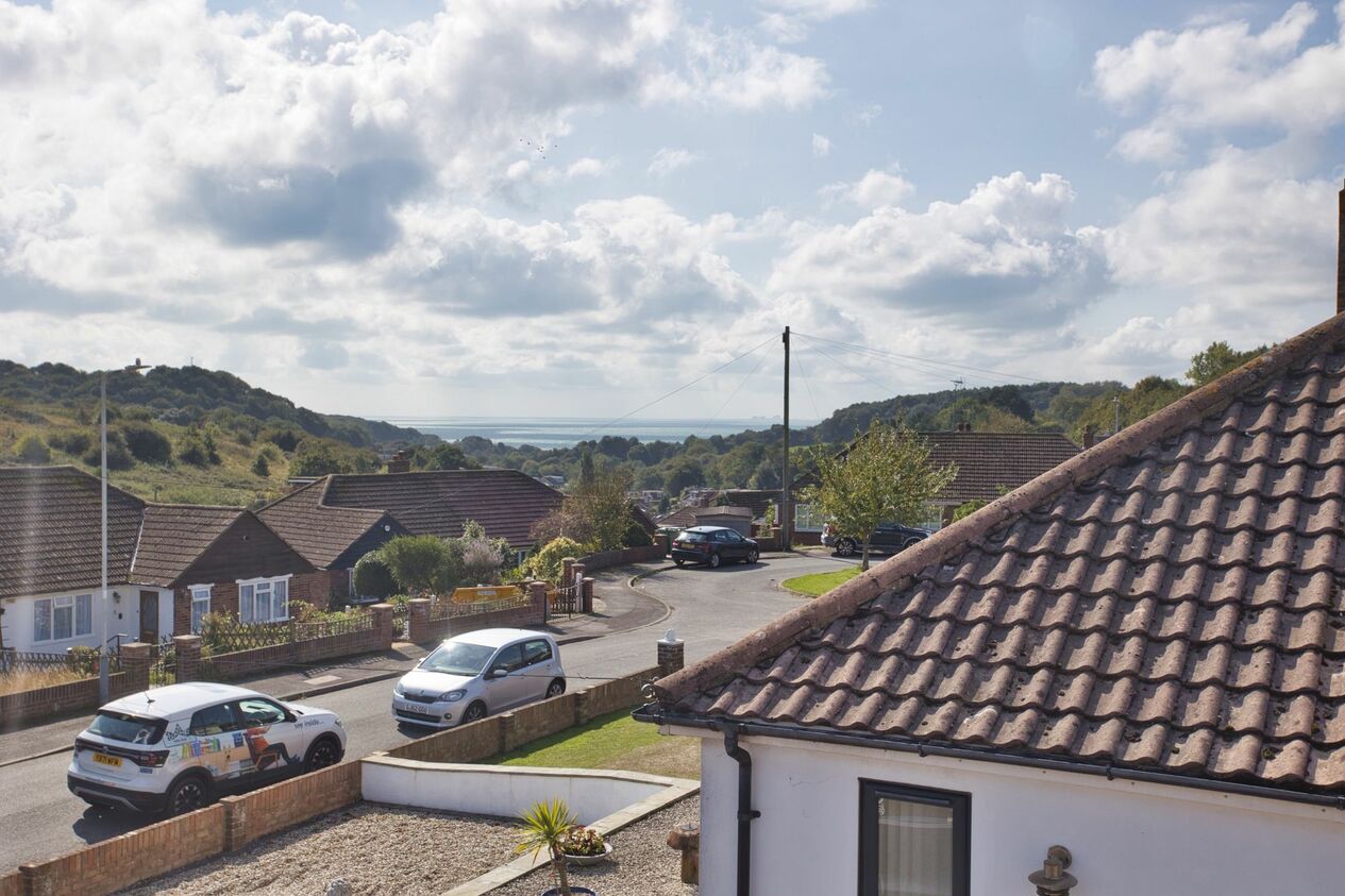 Properties For Sale in Broadview  Folkestone