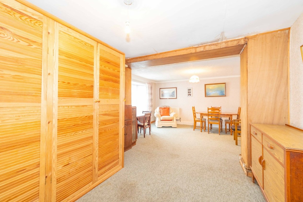 Properties For Sale in Bromley Green Road Ruckinge