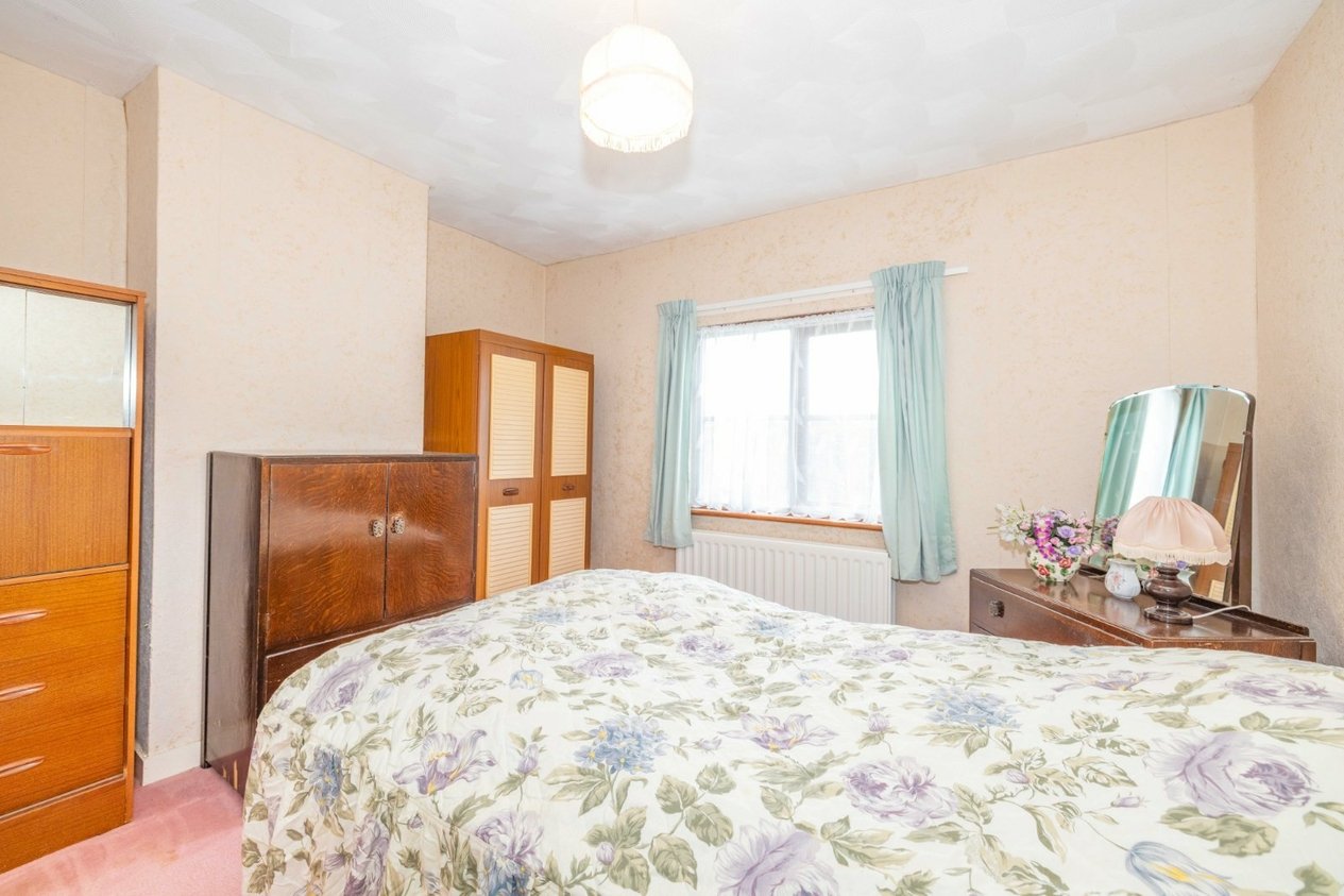Properties For Sale in Bromley Green Road Ruckinge