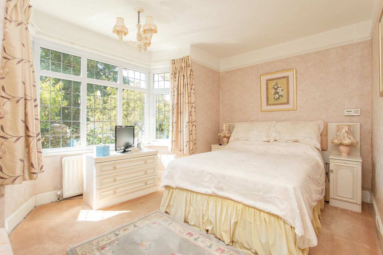 Properties Under Offer in Brooke Road Ashford