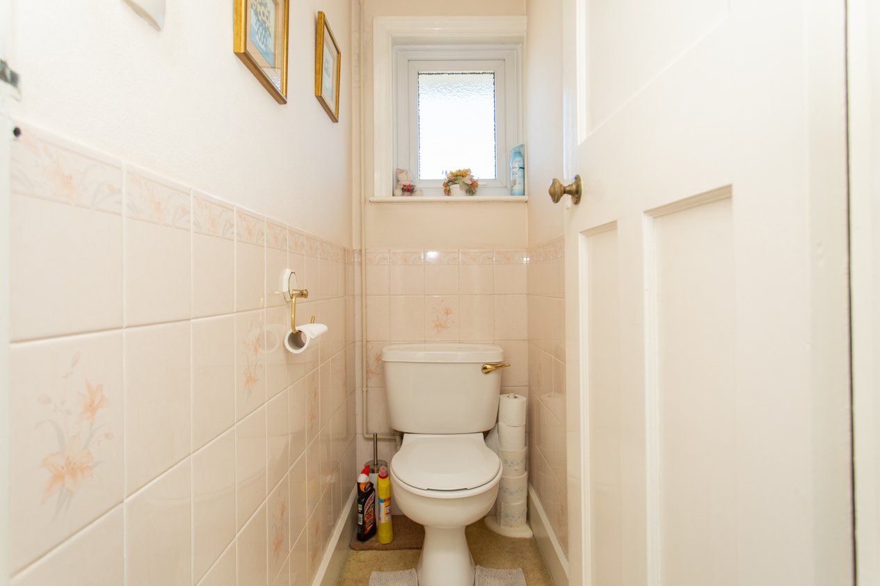 Properties Under Offer in Brooke Road Ashford