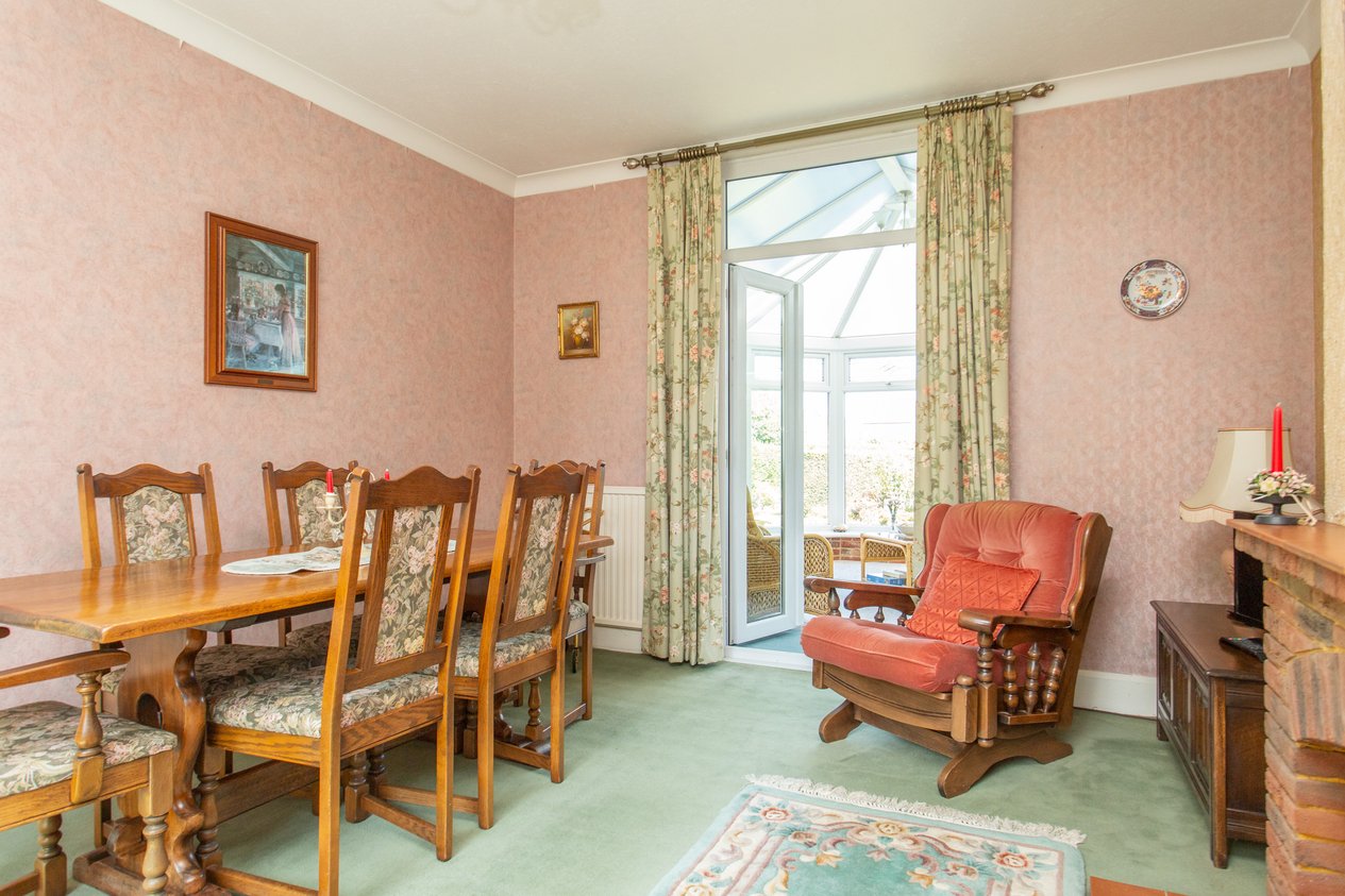 Properties Under Offer in Brooke Road Ashford