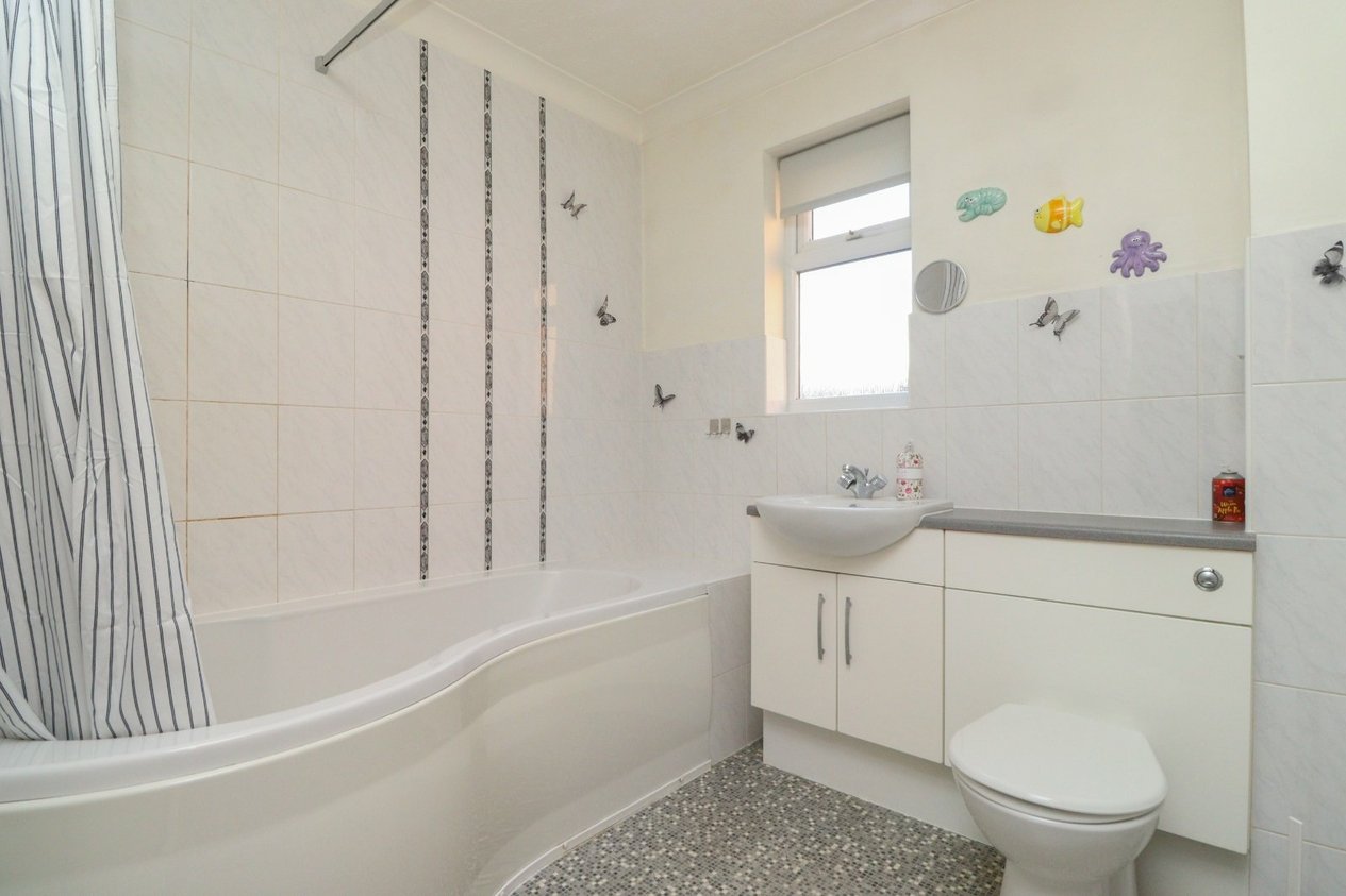Properties Under Offer in Broomfield Crescent Cliftonville
