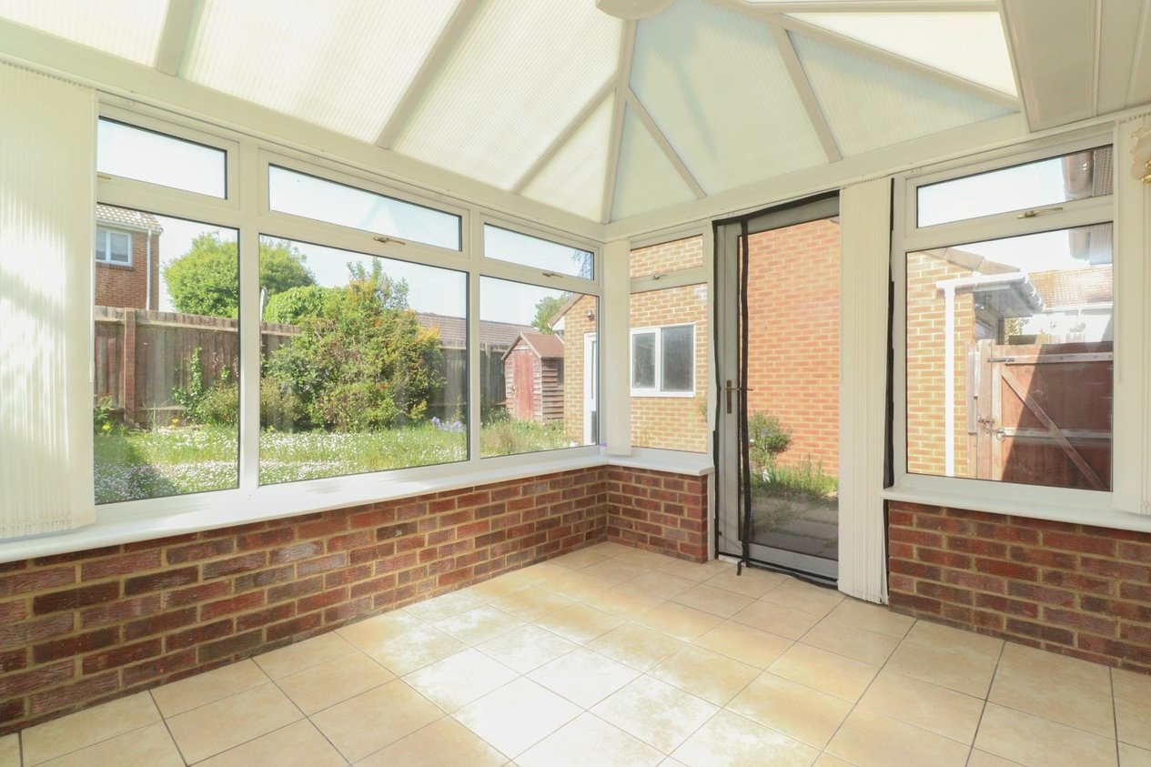 Properties Under Offer in Broomfield Crescent Cliftonville
