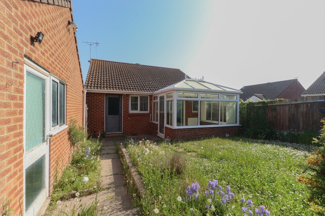 Properties Under Offer in Broomfield Crescent Cliftonville