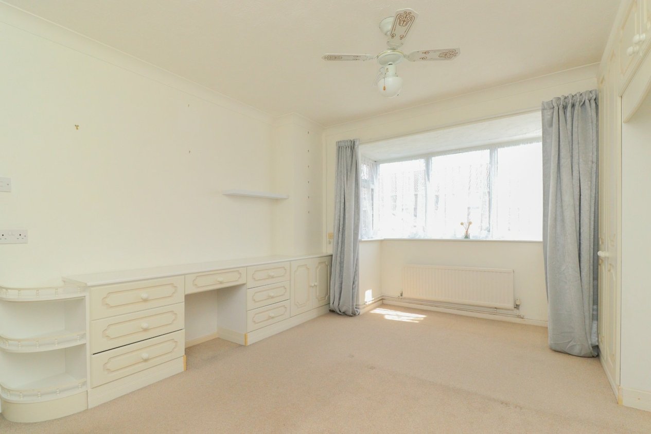 Properties Under Offer in Broomfield Crescent Cliftonville