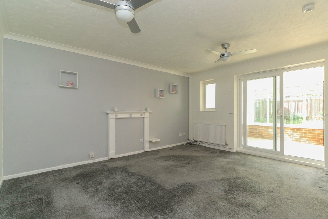 Properties Under Offer in Broomfield Crescent Cliftonville