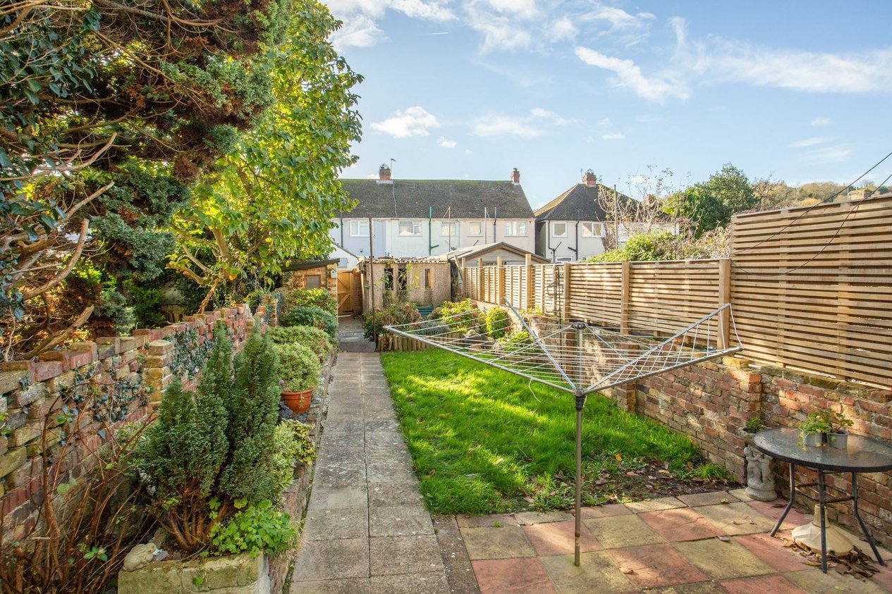 Properties Sold Subject To Contract in Buckland Avenue  Dover