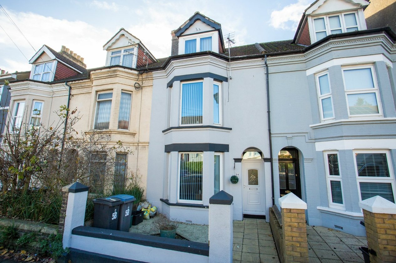 Properties Sold Subject To Contract in Buckland Avenue  Dover