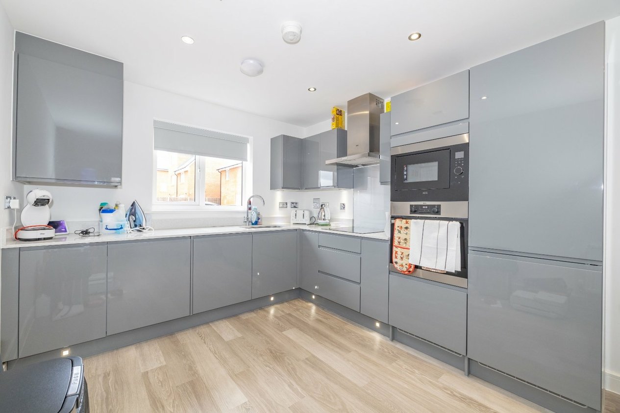 Properties For Sale in Buffs Road Canterbury