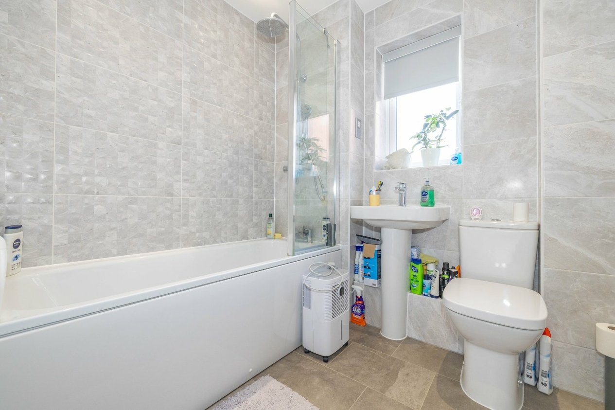 Properties For Sale in Buffs Road Canterbury