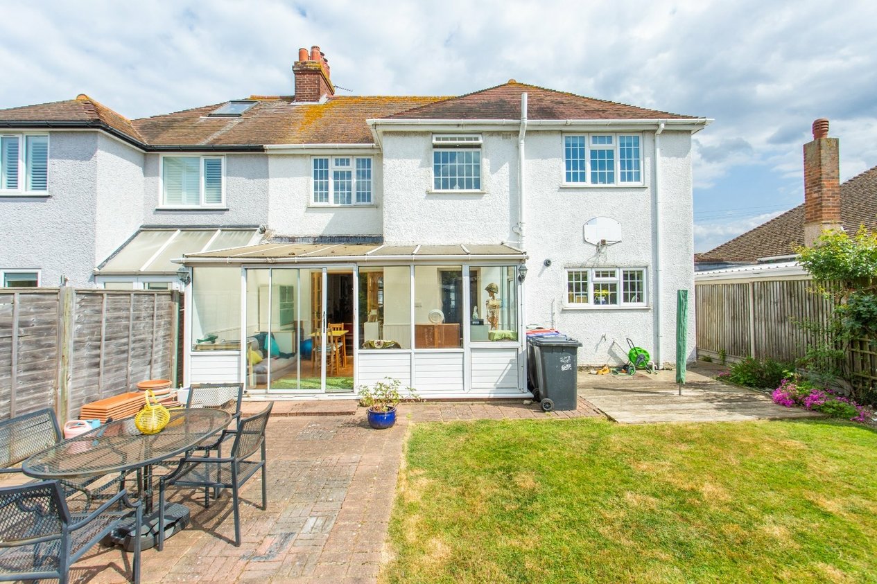 Properties For Sale in Bullers Avenue Herne Bay