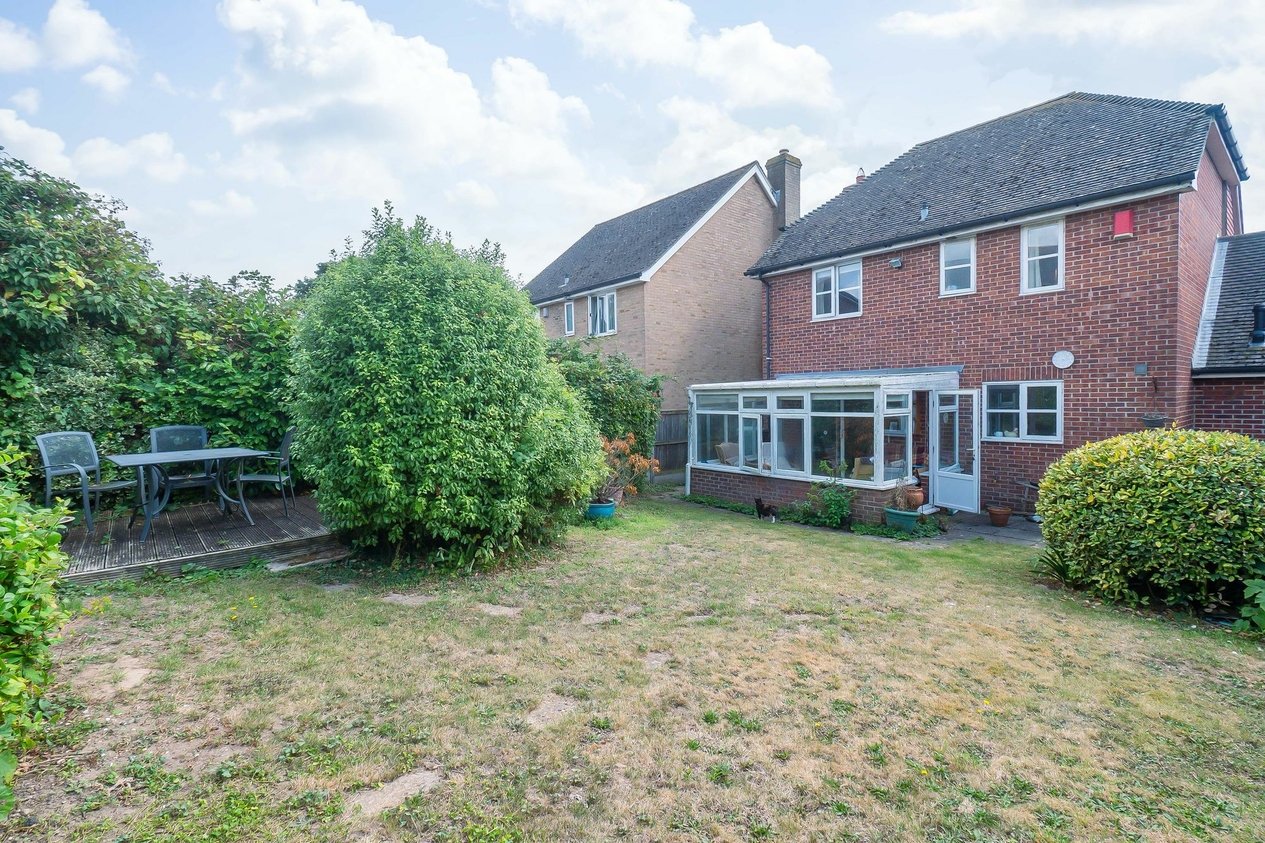 Properties For Sale in Burgess Close  Minster