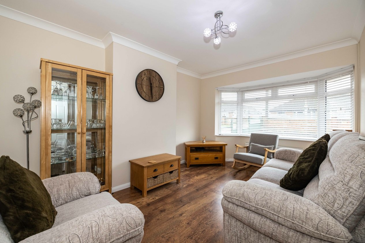Properties Under Offer in Bybrook Road Ashford