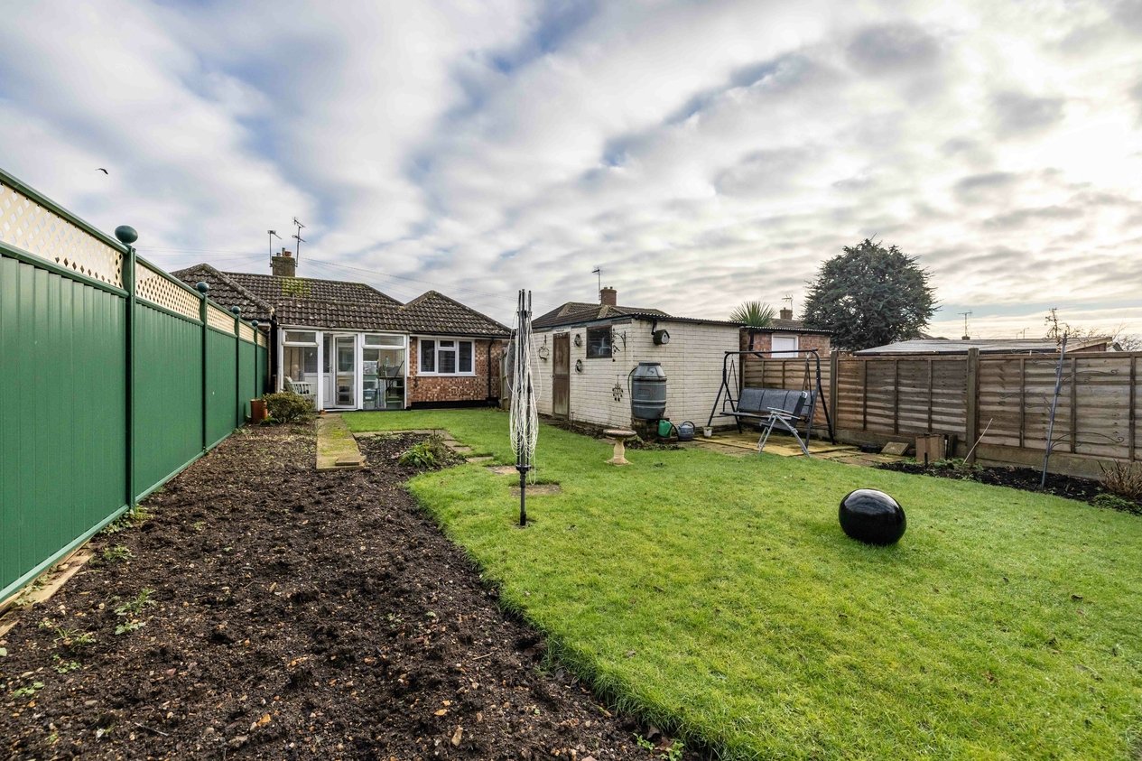Properties Under Offer in Bybrook Road Ashford