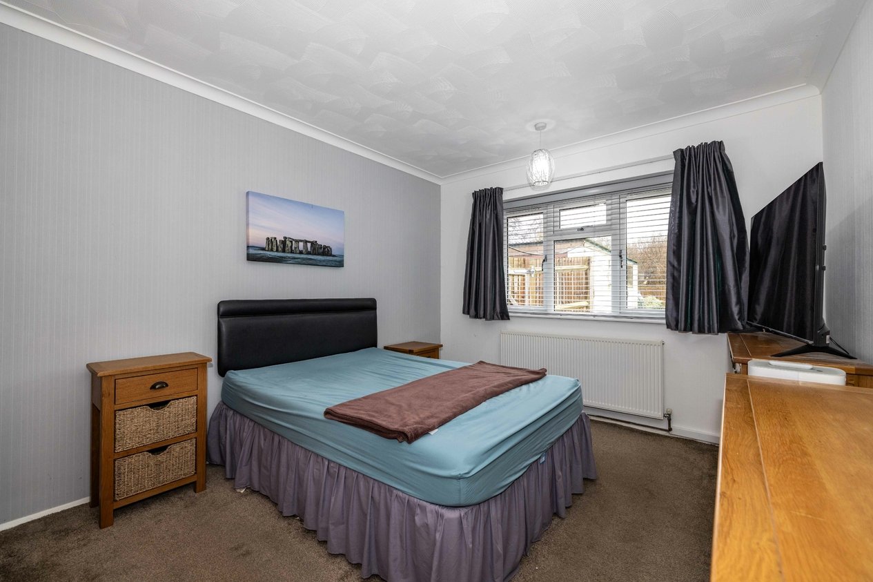 Properties Under Offer in Bybrook Road Ashford