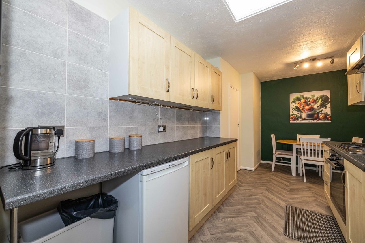 Properties Under Offer in Bybrook Road Ashford