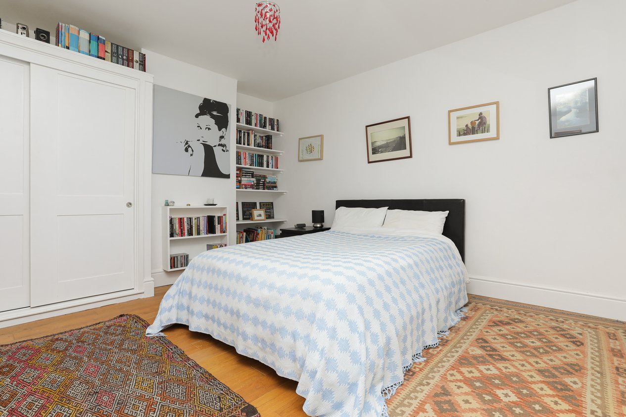 Properties For Sale in Calleywell Lane Aldington