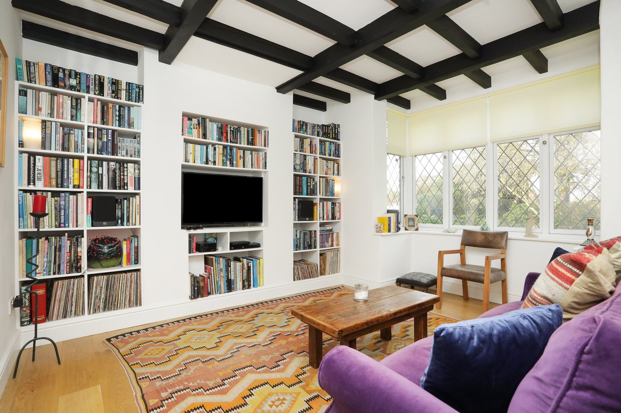 Properties For Sale in Calleywell Lane Aldington