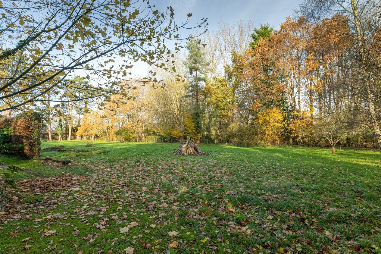 Properties For Sale in Calleywell Lane Aldington